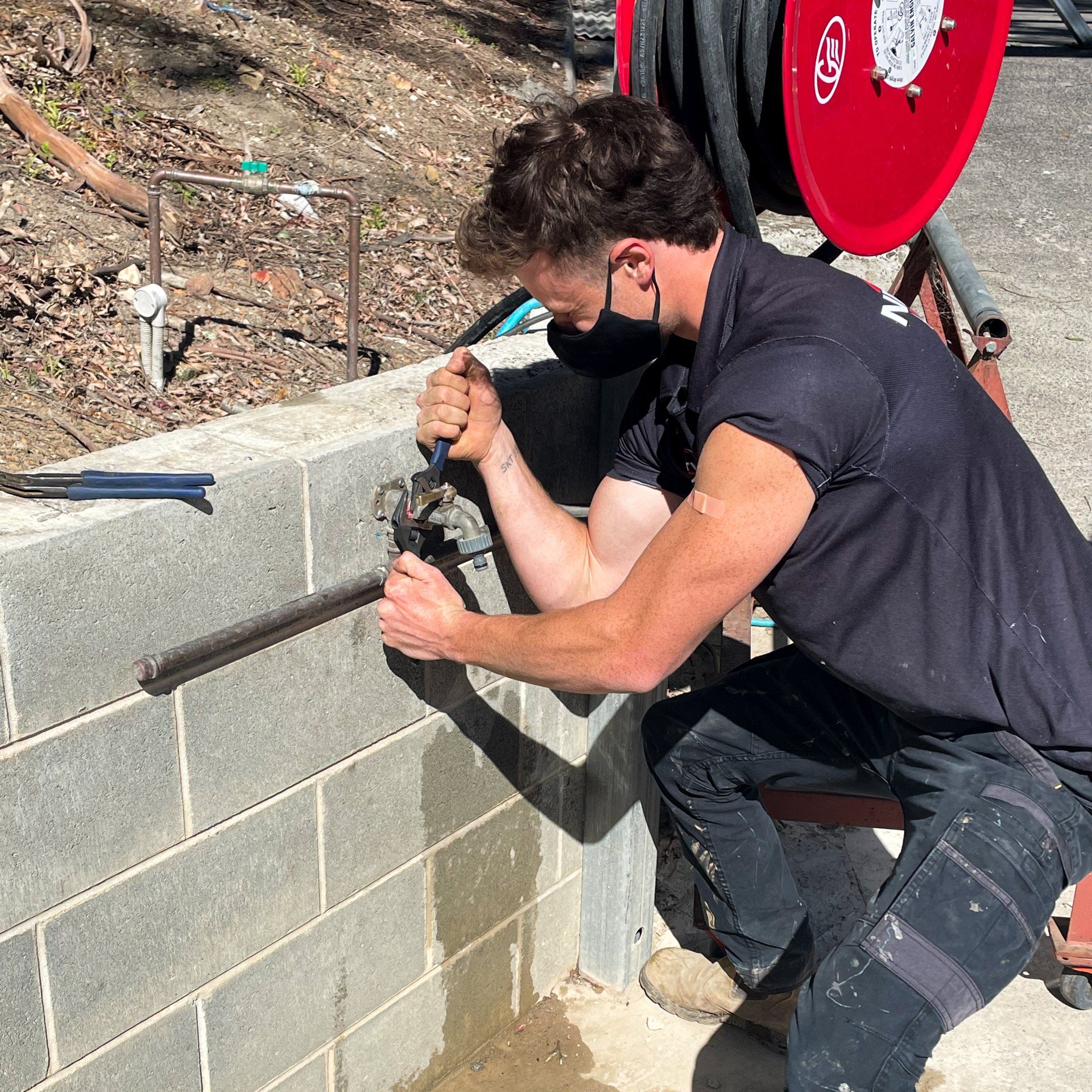 Plumber pressure testing Sydney